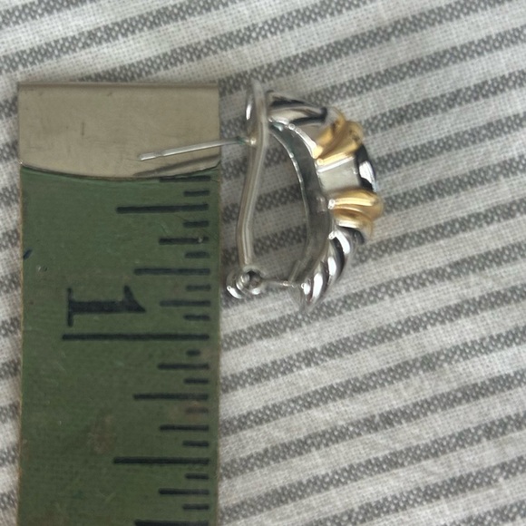 Vintage 2-tone Renaissance Revival Design Pierced Earrings - Picture 4 of 4